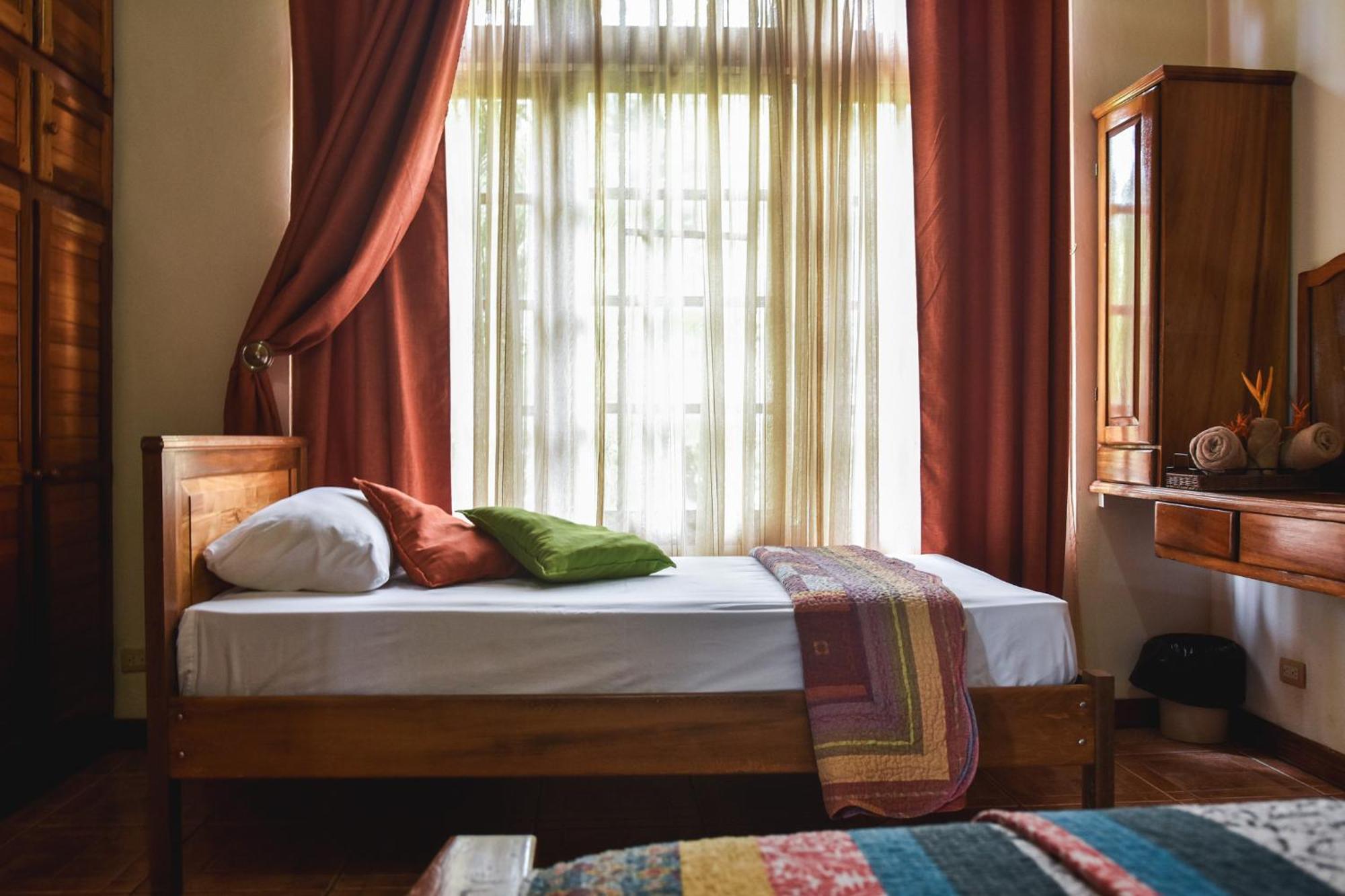 Carmona Casa Cora Bed And Breakfast المظهر الخارجي الصورة
